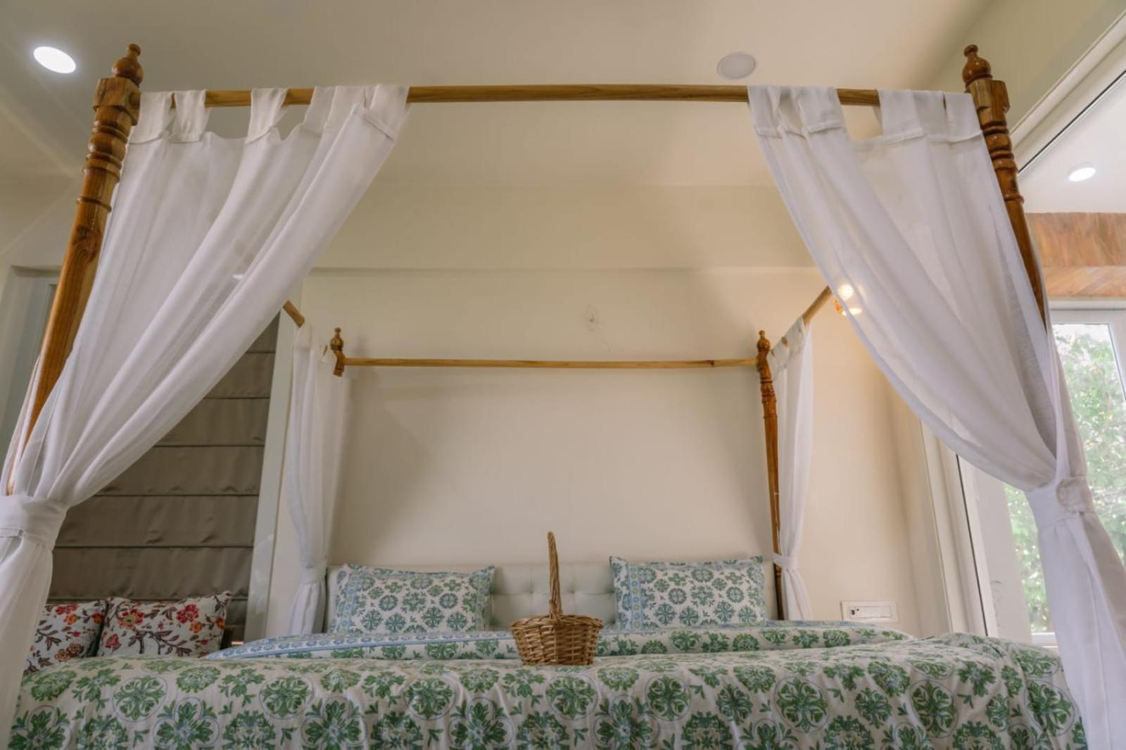 Eshi Resorts And Restaurant - Bhimashankars Jungle Luxury Resort Taleghar Eksteriør billede