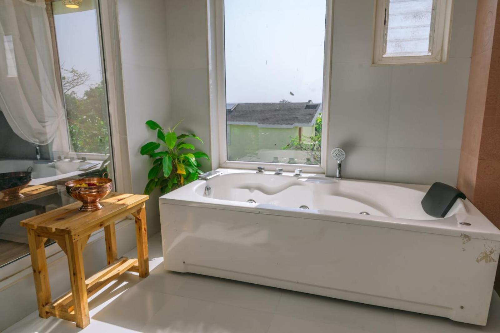 Eshi Resorts And Restaurant - Bhimashankars Jungle Luxury Resort Taleghar Eksteriør billede