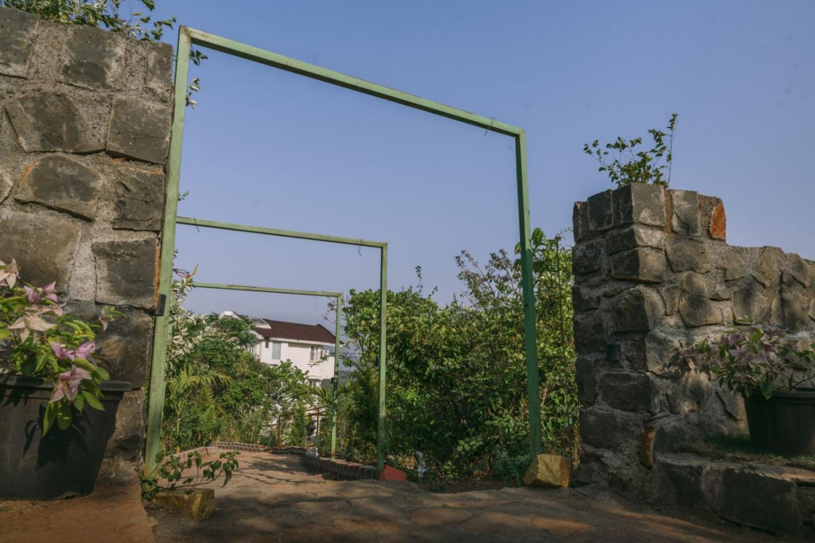 Eshi Resorts And Restaurant - Bhimashankars Jungle Luxury Resort Taleghar Eksteriør billede