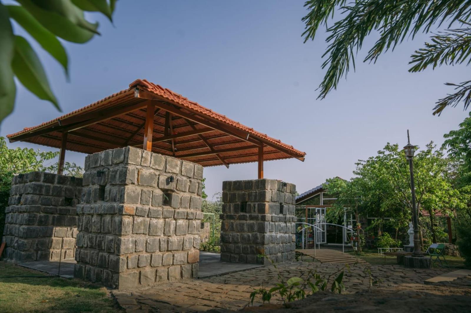 Eshi Resorts And Restaurant - Bhimashankars Jungle Luxury Resort Taleghar Eksteriør billede